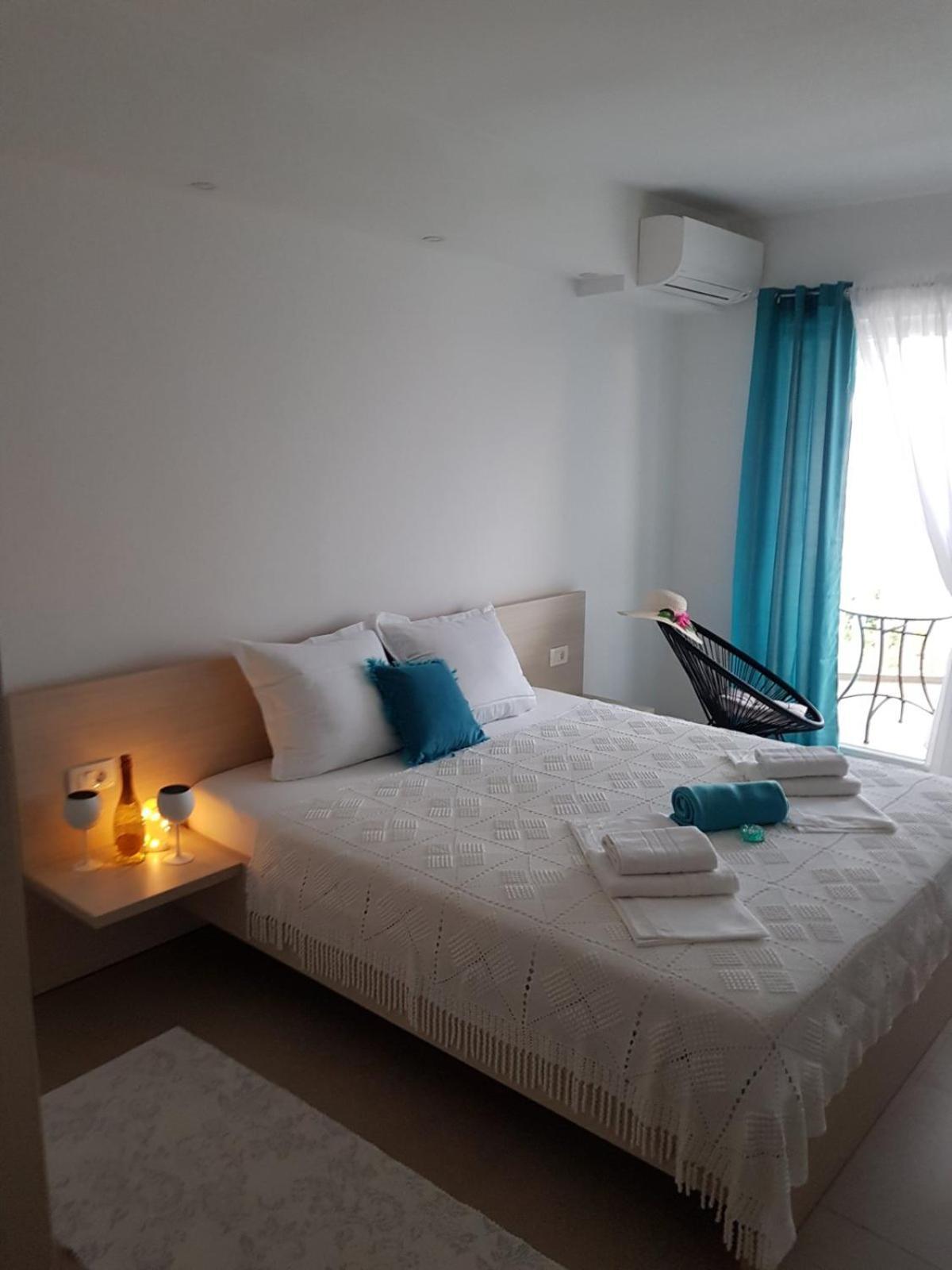 Villa Bellevue Novi Vinodolski Buitenkant foto