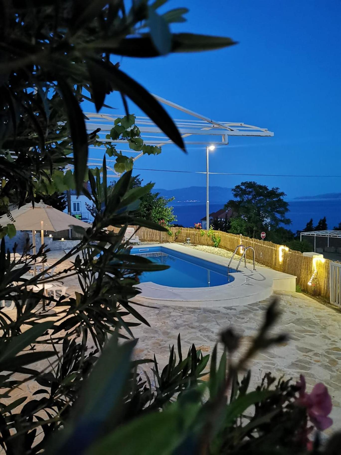 Villa Bellevue Novi Vinodolski Buitenkant foto
